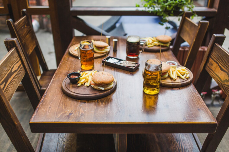 Mesa 4 Cadeiras Lanchonete: Como Escolher a Ideal para Seu Negócio Mesa 4 Cadeiras Lanchonete: Como Escolher a Ideal para Seu Negócio