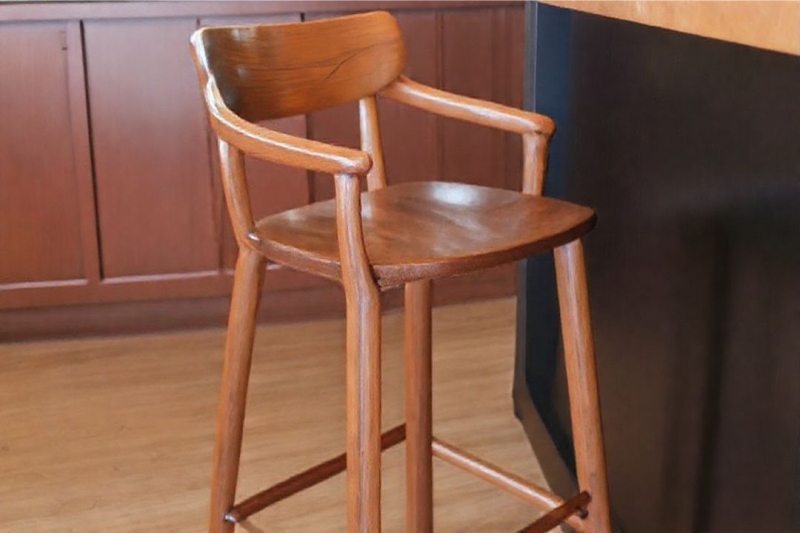 Cadeiras de Madeira para Bar: Estilo e Conforto para Seu Espaço